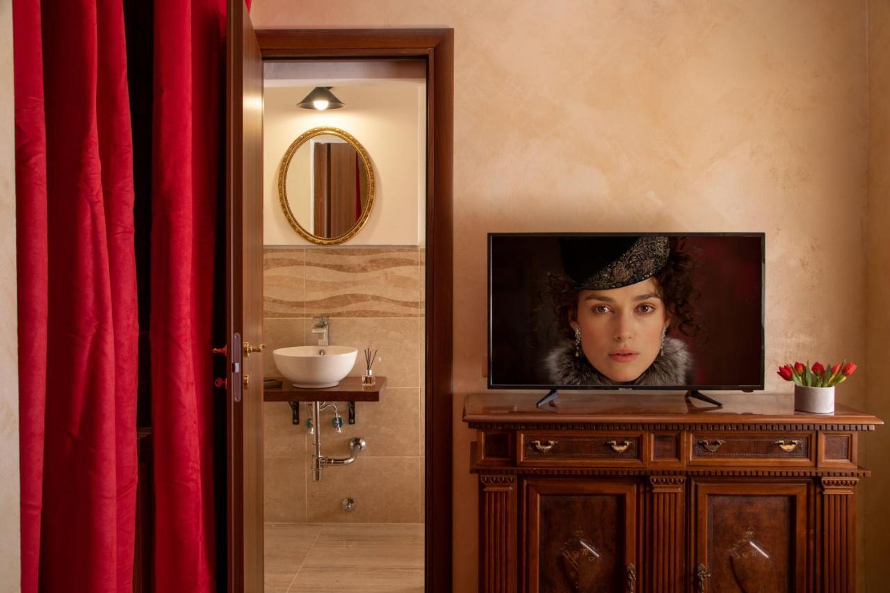 Hotel Residenza Nobile Laurina à Rome Extérieur photo